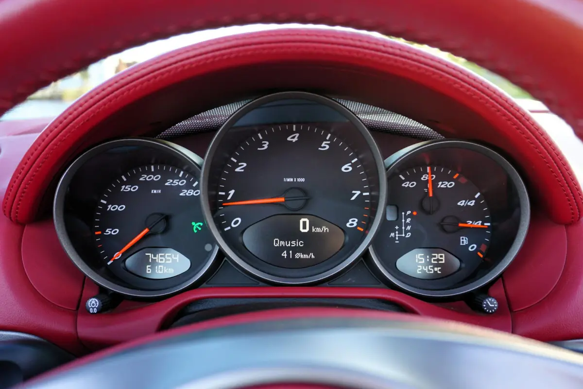2.9 PDK in Topstaat |Historie bekend |Xenon koplampen |Lederen bekleding |Automaat |Climate control |Cruise Control |Winscherm |Cabriolet