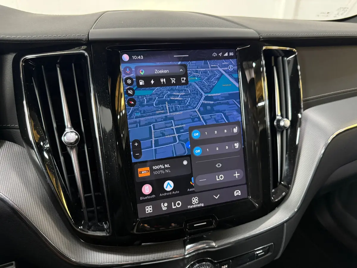 2.0 T6 Plug-in hybrid AWD Plus Bright*360 Camera*stoelverwarming*Pano*BOMVOL*