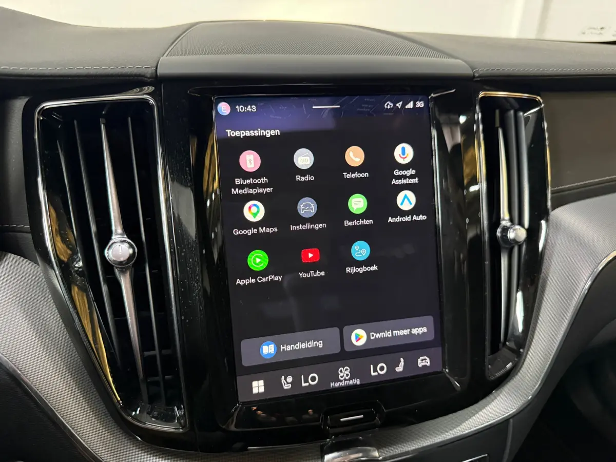 2.0 T6 Plug-in hybrid AWD Plus Bright*360 Camera*stoelverwarming*Pano*BOMVOL*