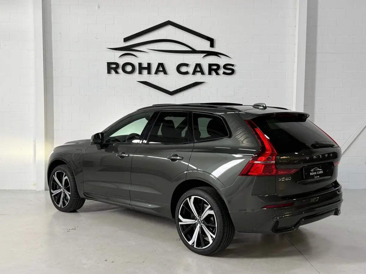 2.0 T6 Plug-in hybrid AWD Plus Bright*360 Camera*stoelverwarming*Pano*BOMVOL*