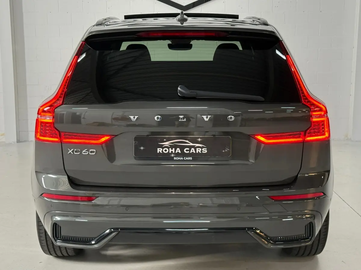 2.0 T6 Plug-in hybrid AWD Plus Bright*360 Camera*stoelverwarming*Pano*BOMVOL*