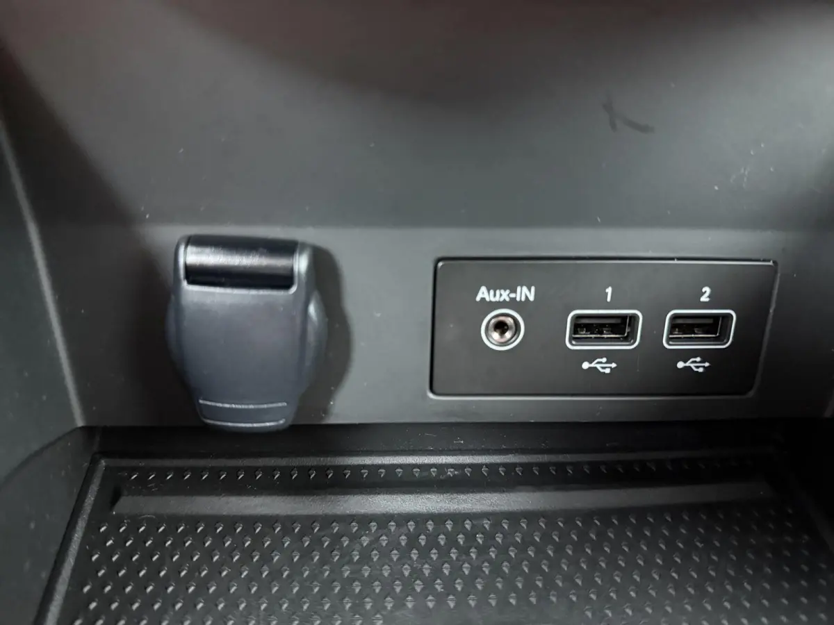 techno E-Tech full hybrid 145 | SoH 80% | Parkeercamera | Navigatie | Trekhaak |