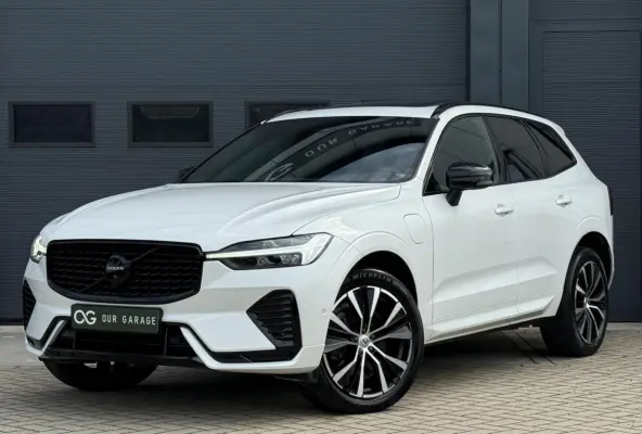 T6 Plug-in hybrid AWD Plus Dark|360|Pano|H&K|20''