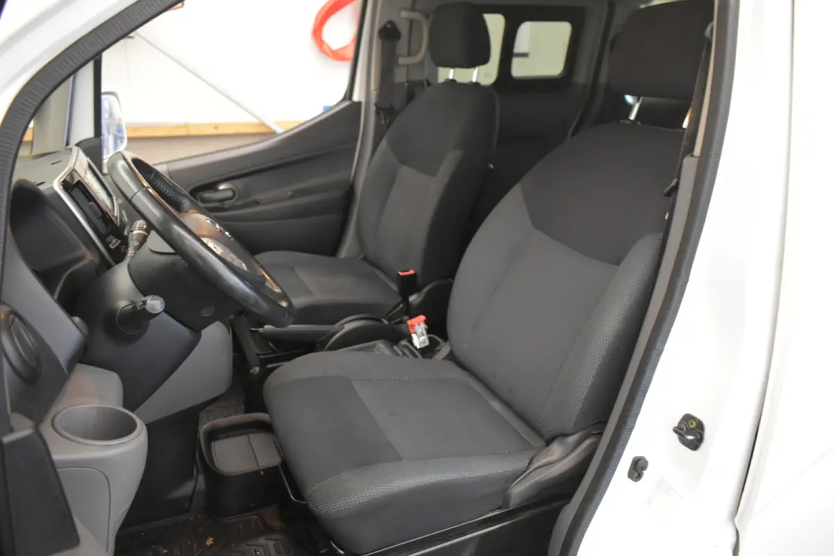 e-NV200 40 kWh 2.Zero Edition 7p Camera Navi