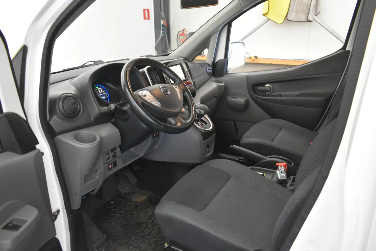 e-NV200 40 kWh 2.Zero Edition 7p Camera Navi
