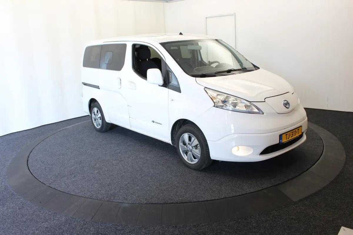 e-NV200 40 kWh 2.Zero Edition 7p Camera Navi