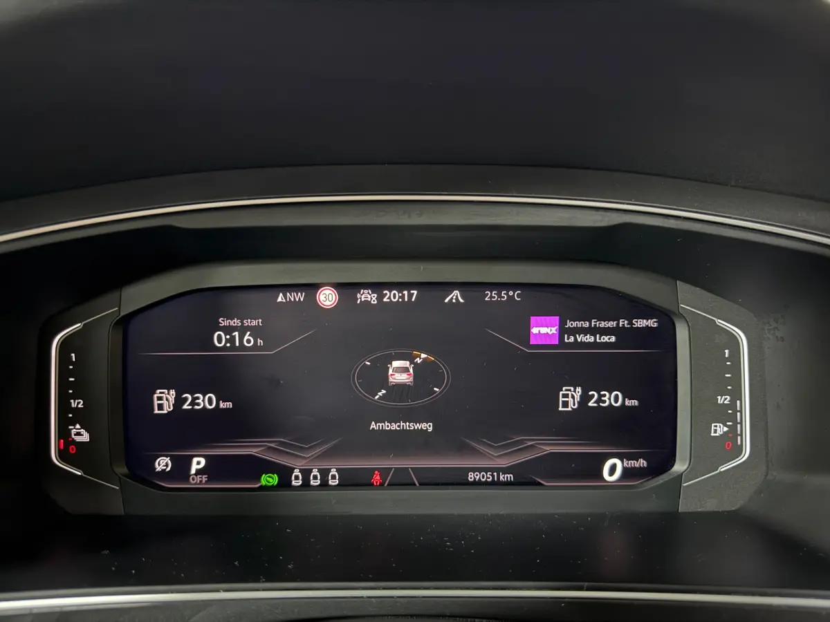 1.4 E-hybrid*Pano*GTE*Sfeer*Memory*Stuur/stoelverwarming*