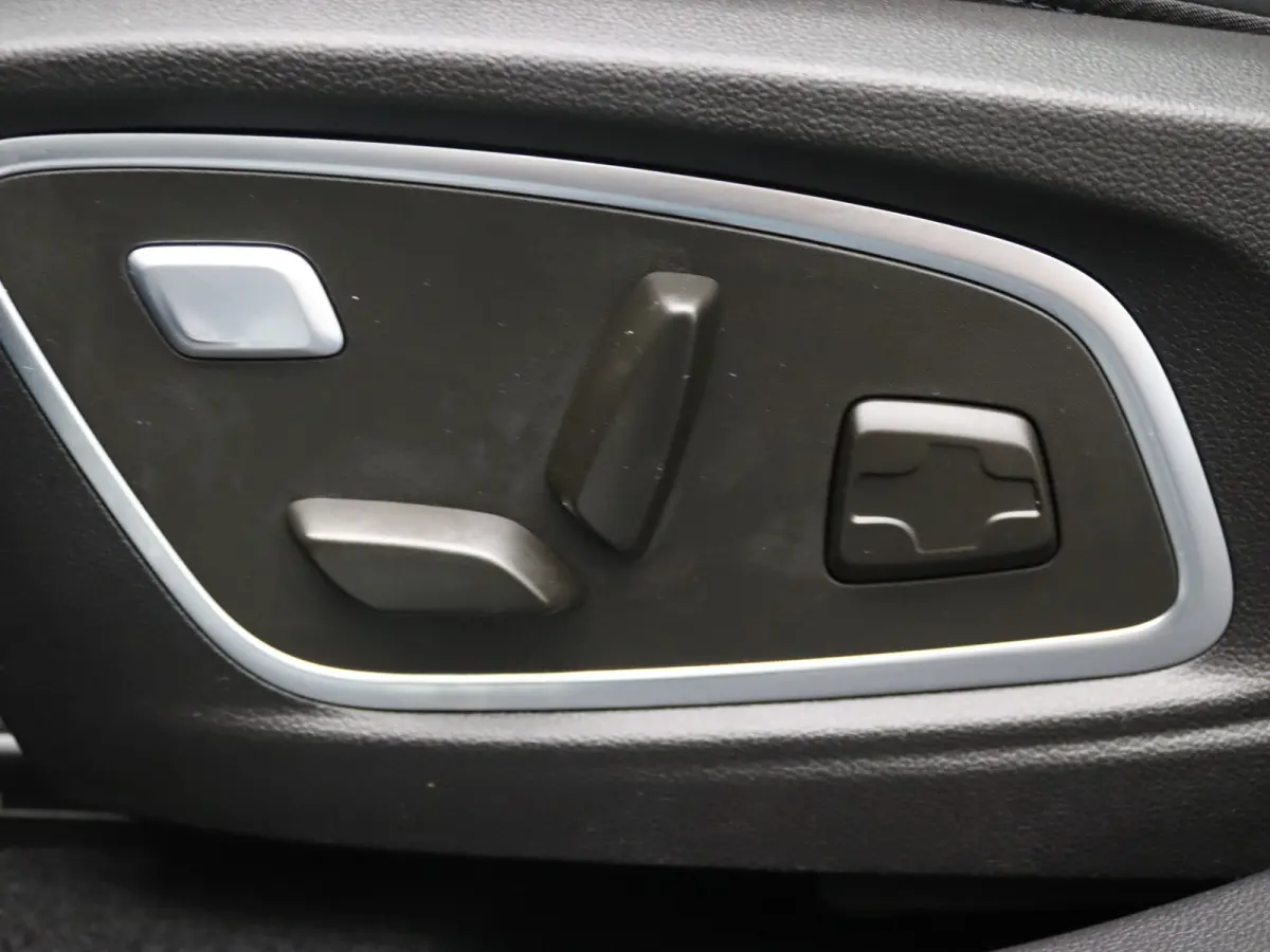 E-Tech full hybrid 200pk esprit Alpine Head-up display |  Panoramadak