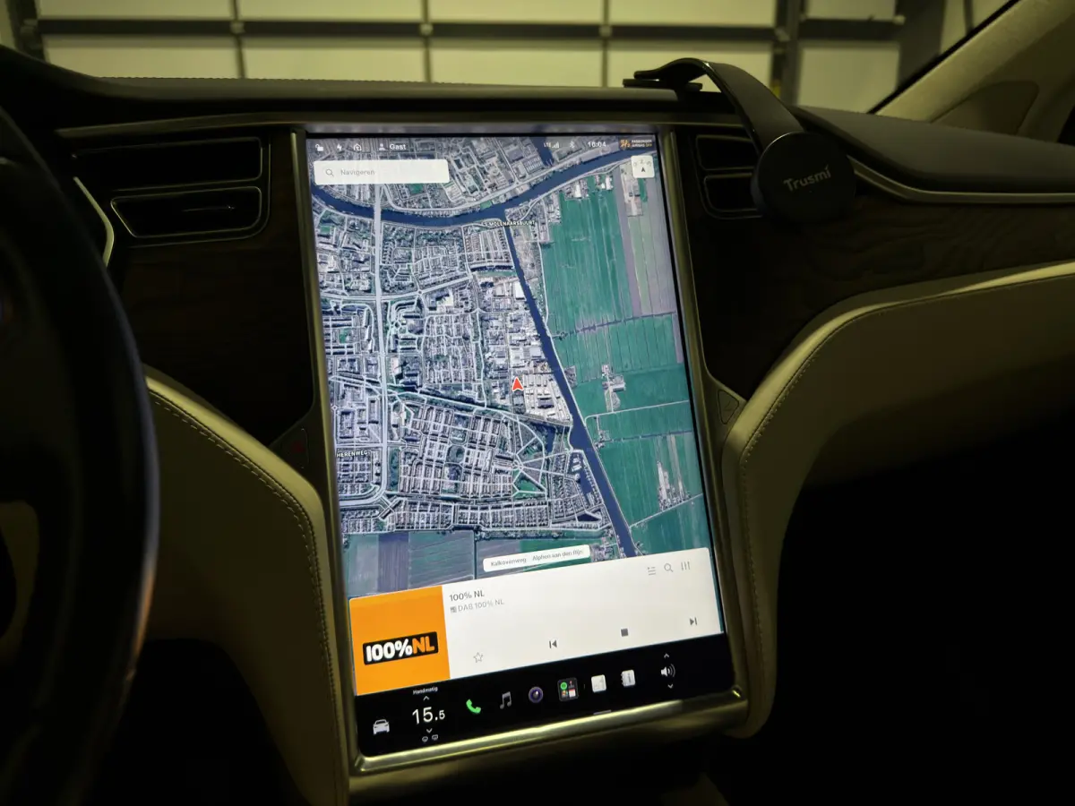 75D Base | Trekhaak | Keyless | Luxe Leder interieur |