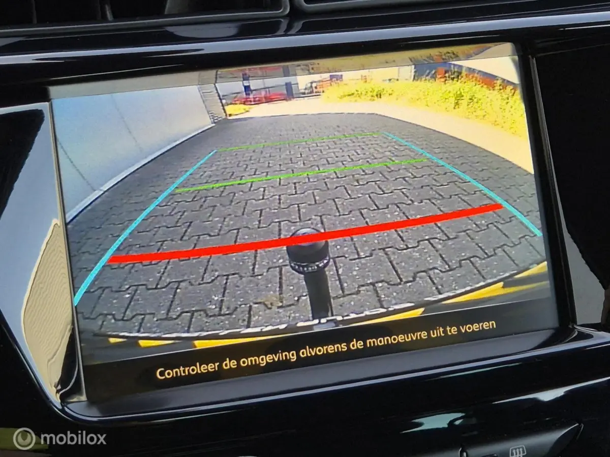 1.2 PURETECH CONNECTED CHIC AUTOMAAT/LED/CAMERA/TREKHAAK/CARPLAY