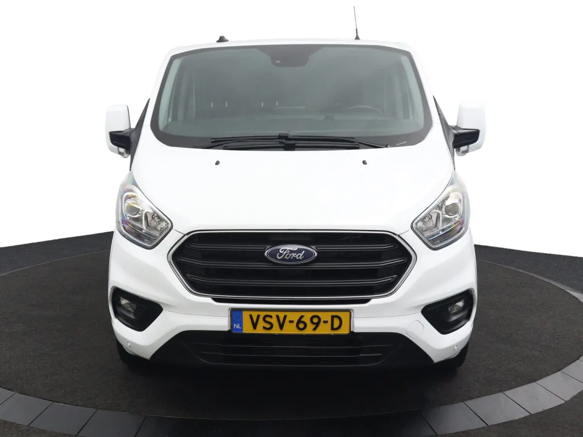 300 2.0 TDCI L2H1 Limited Automaat | Laadruimte Pakket | Navigatie | Stoelverwarming | Lichtmetalen Velgen | Camera | CarPlay/Android Auto