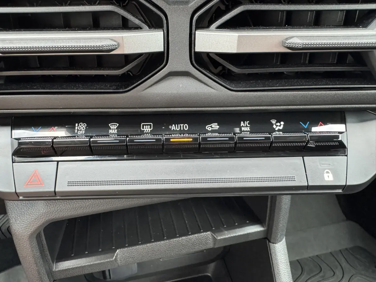1.8 Hybrid 155 Expression 360 Camera Navi clima stoel/stuur verw. Carplay Fabrieksgarantie t/m 09-2028