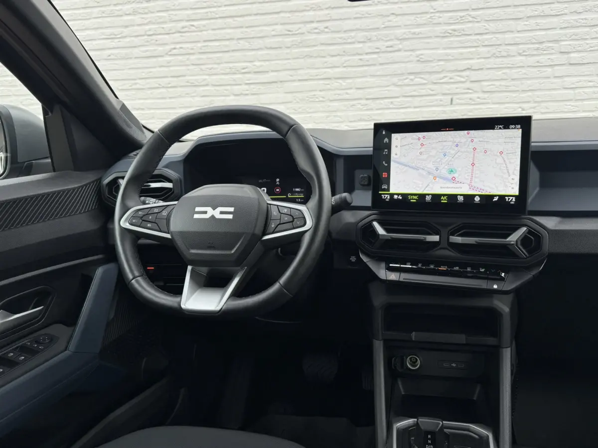 1.8 Hybrid 155 Expression 360 Camera Navi clima stoel/stuur verw. Carplay Fabrieksgarantie t/m 09-2028