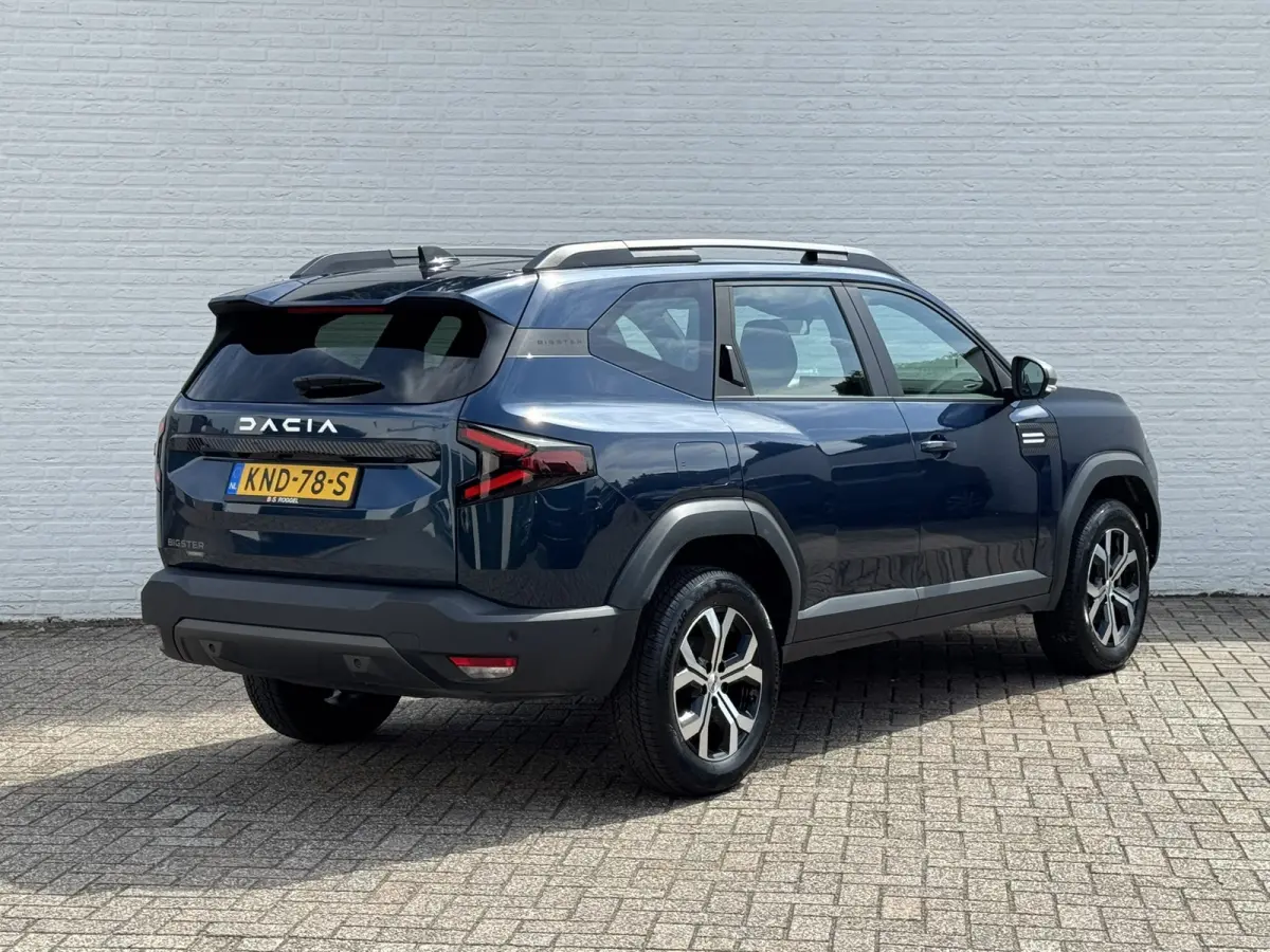 1.8 Hybrid 155 Expression 360 Camera Navi clima stoel/stuur verw. Carplay Fabrieksgarantie t/m 09-2028