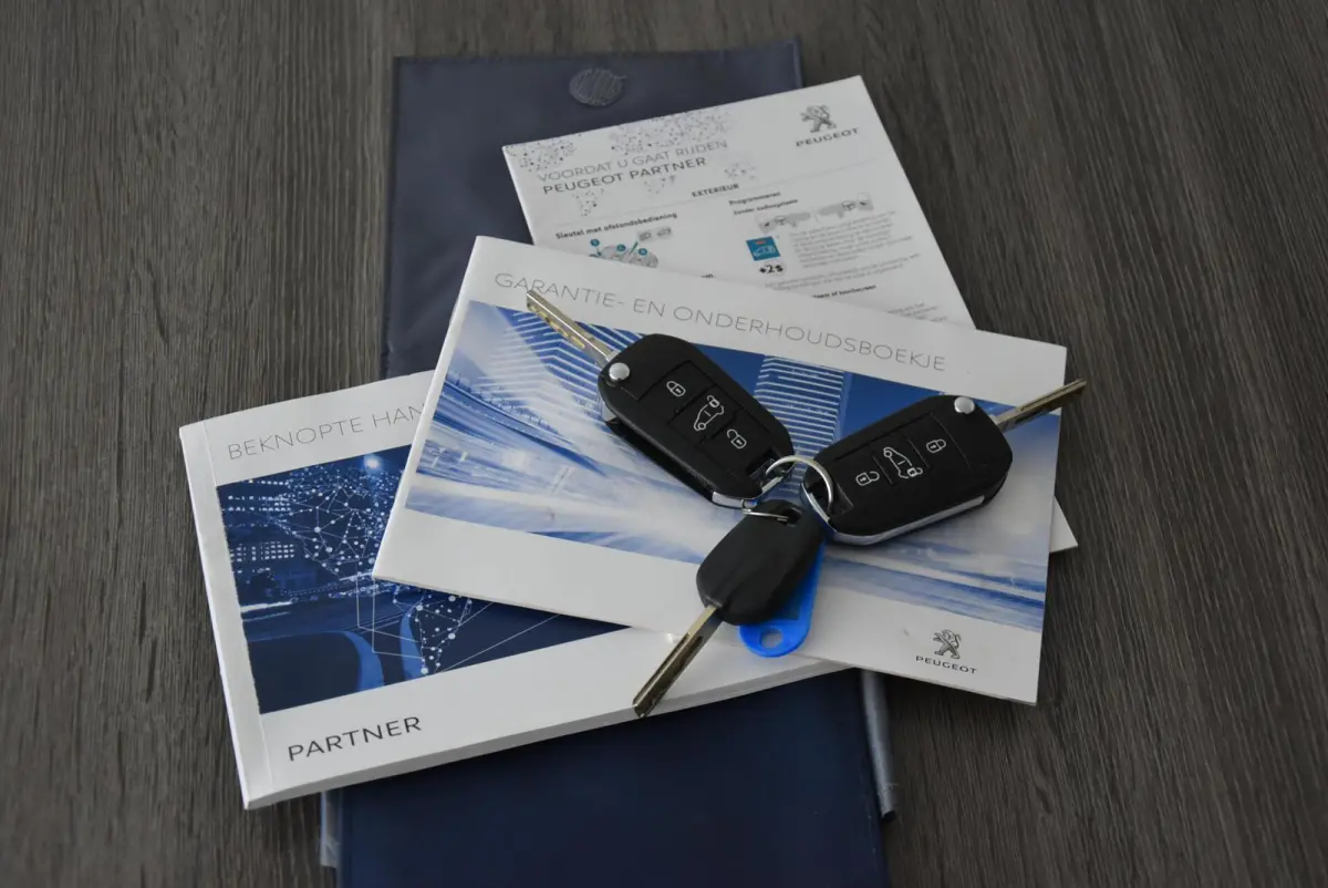 bestel 1.5 BlueHDI Premium