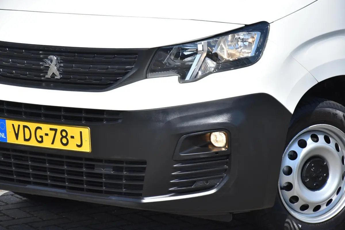bestel 1.5 BlueHDI Premium