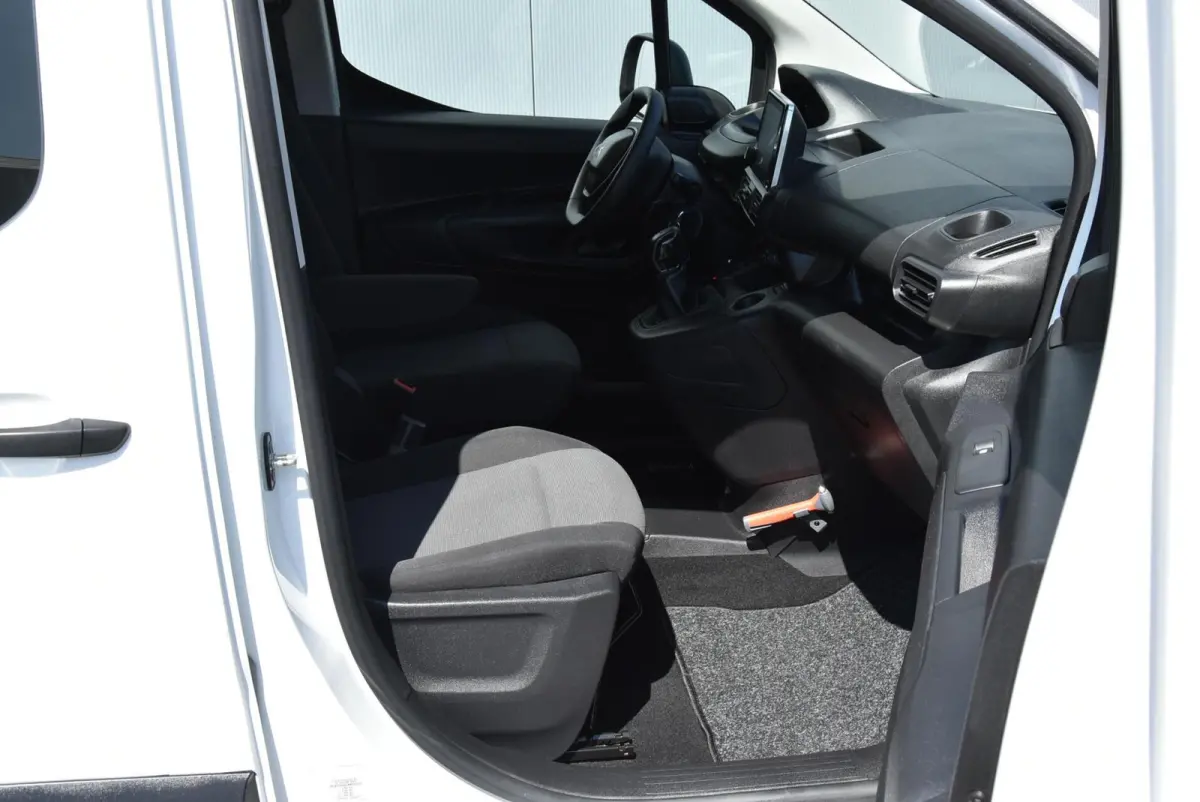 bestel 1.5 BlueHDI Premium