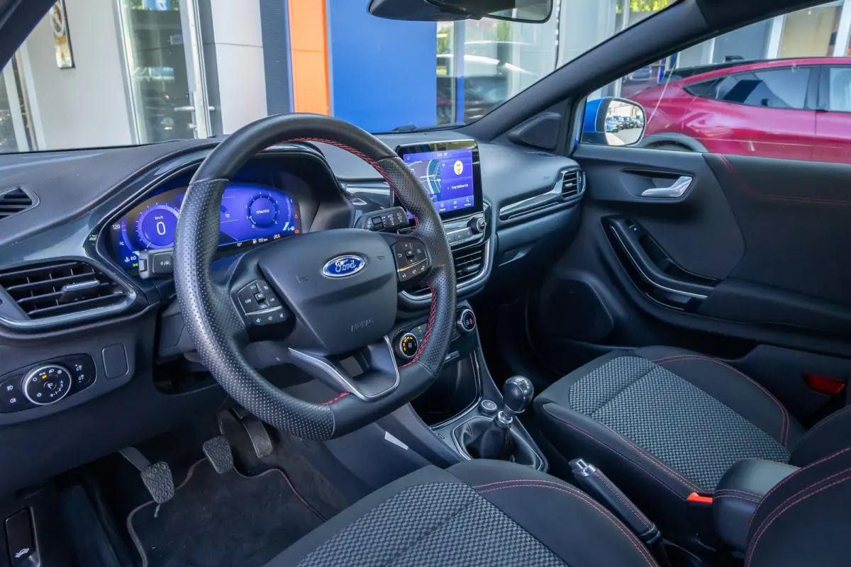 1.0 EcoBoost ST-Line | Apple Carplay/Android Auto | Cruise control | Navigatiesysteem | Parkeersensoren | Led | Dealer oh! | Cruise control | Navigatiesysteem full map