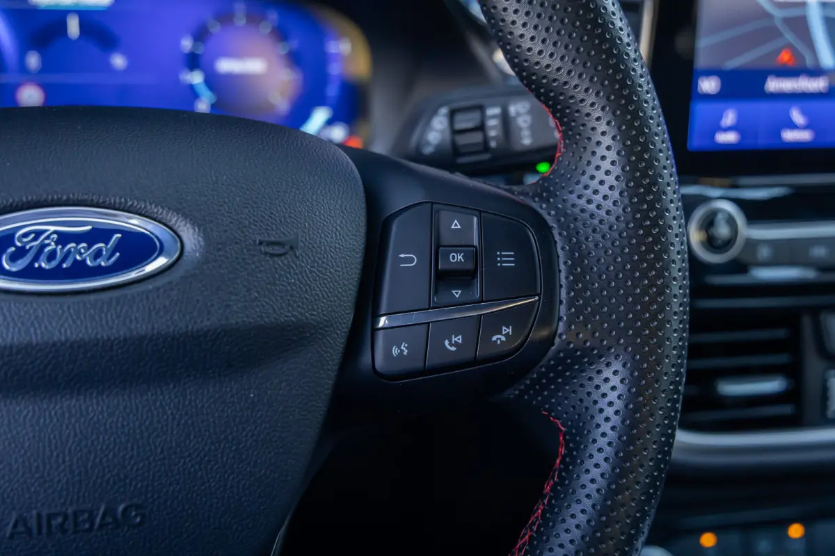 1.0 EcoBoost ST-Line | Apple Carplay/Android Auto | Cruise control | Navigatiesysteem | Parkeersensoren | Led | Dealer oh! | Cruise control | Navigatiesysteem full map