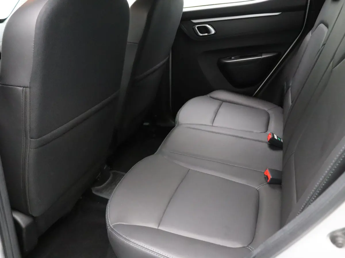 Expression 27 kWh Achteruitrijcamera | Apple Carplay/Android Auto