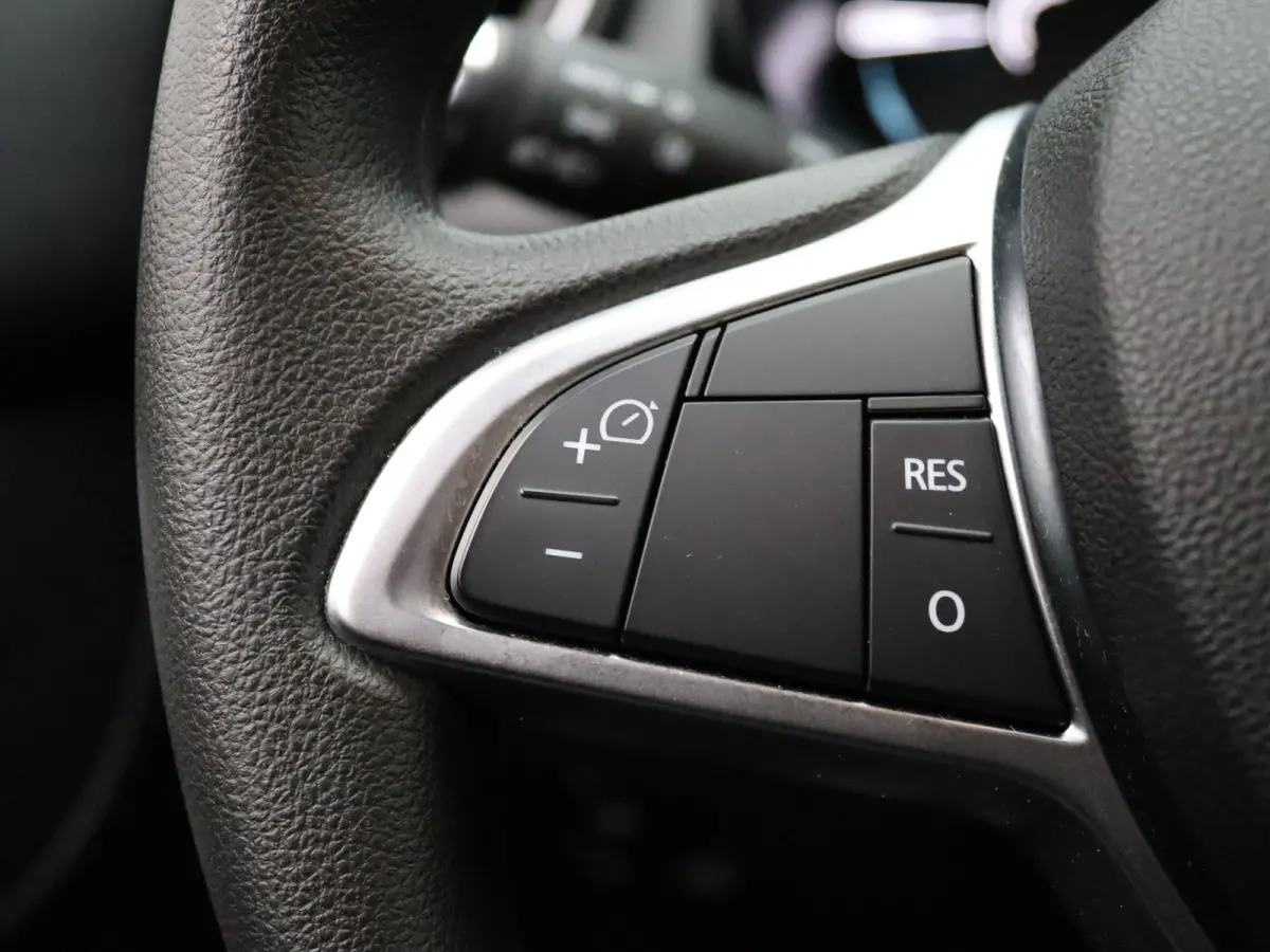 Expression 27 kWh Achteruitrijcamera | Apple Carplay/Android Auto