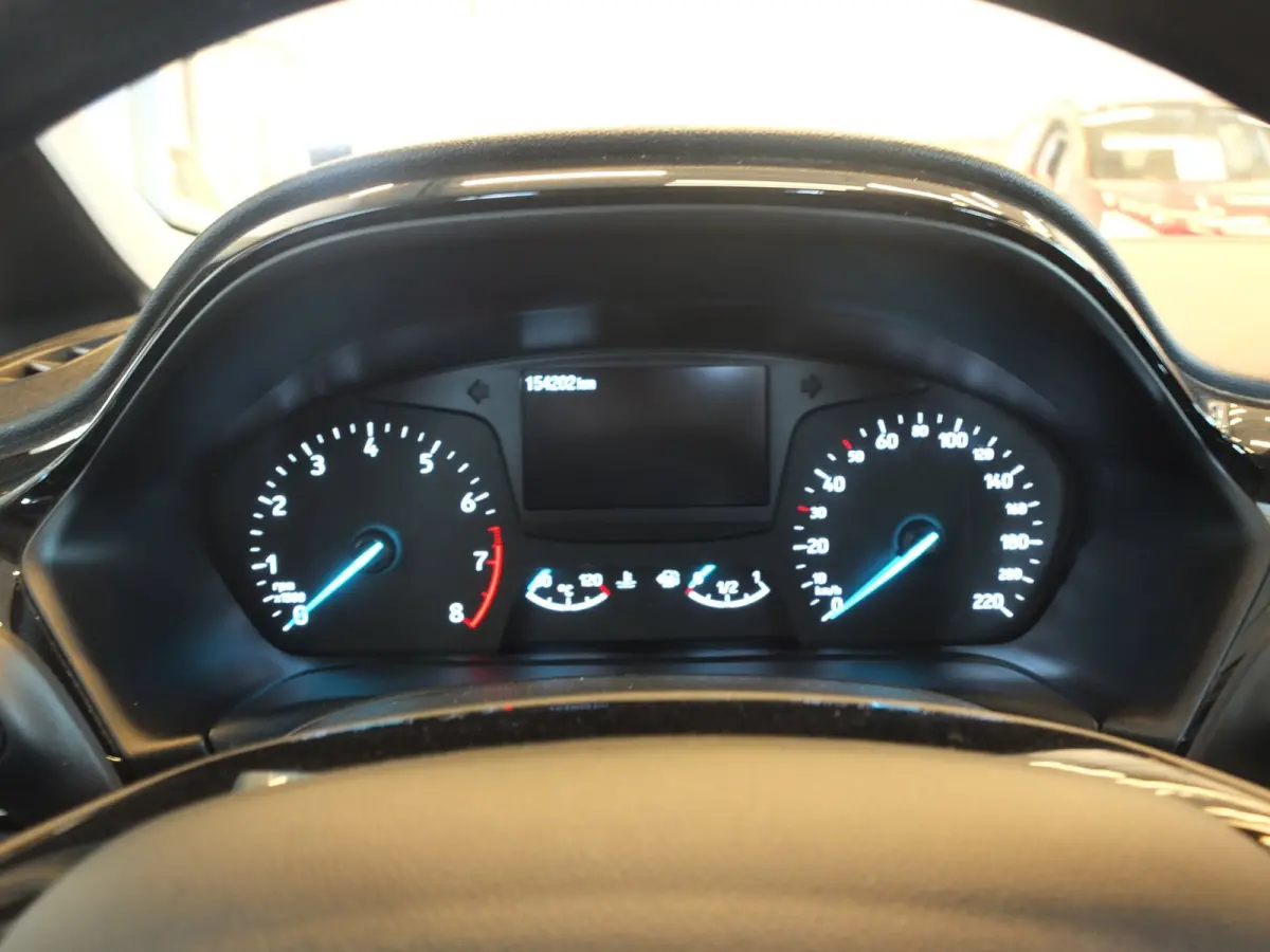 1.0 EcoBoost Connected | CarPlay | Zuinig | Modern | Nette staat