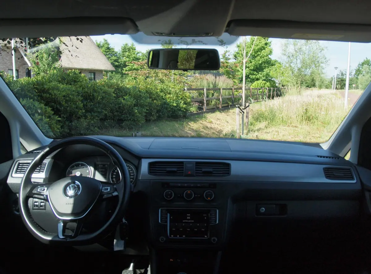 1.0 TSI Trendline 7p 7-Persoons | Dubbele Schuifdeur | Cruise Control | Bluetooth |