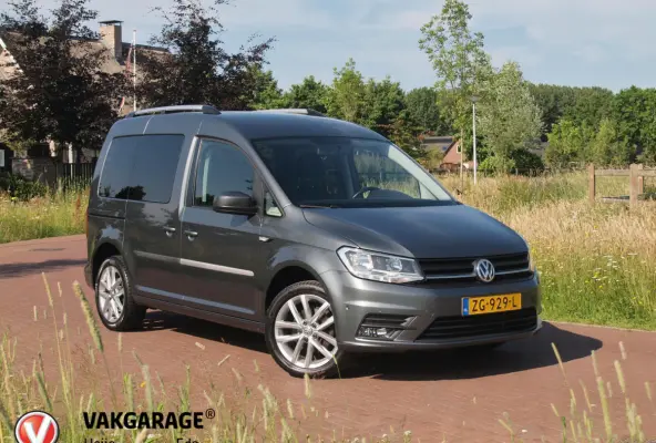 1.0 TSI Trendline 7p 7-Persoons | Dubbele Schuifdeur | Cruise Control | Bluetooth |