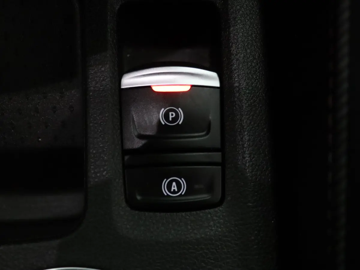 E-Tech full hybrid 145pk esprit Alpine Elektrisch glazen schuif-/kanteldak | Harman Kardon