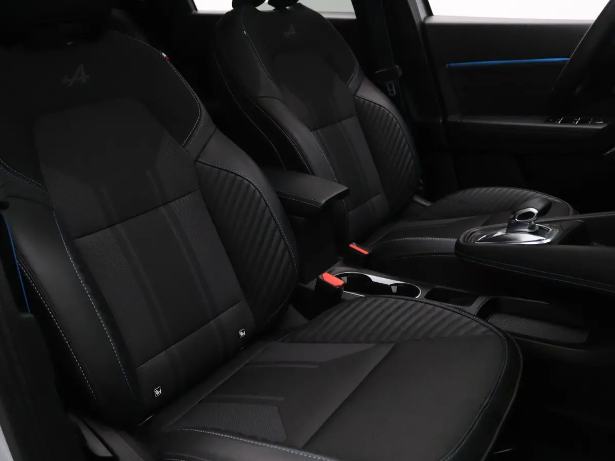 E-Tech full hybrid 145pk esprit Alpine Elektrisch glazen schuif-/kanteldak | Harman Kardon