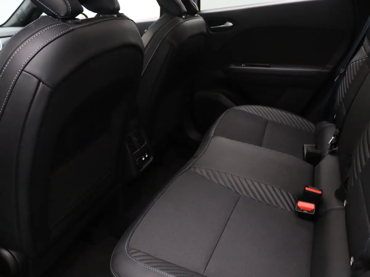 E-Tech full hybrid 145pk esprit Alpine Elektrisch glazen schuif-/kanteldak | Harman Kardon