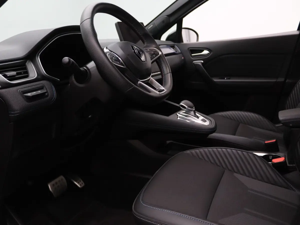 E-Tech full hybrid 145pk esprit Alpine Elektrisch glazen schuif-/kanteldak | Harman Kardon