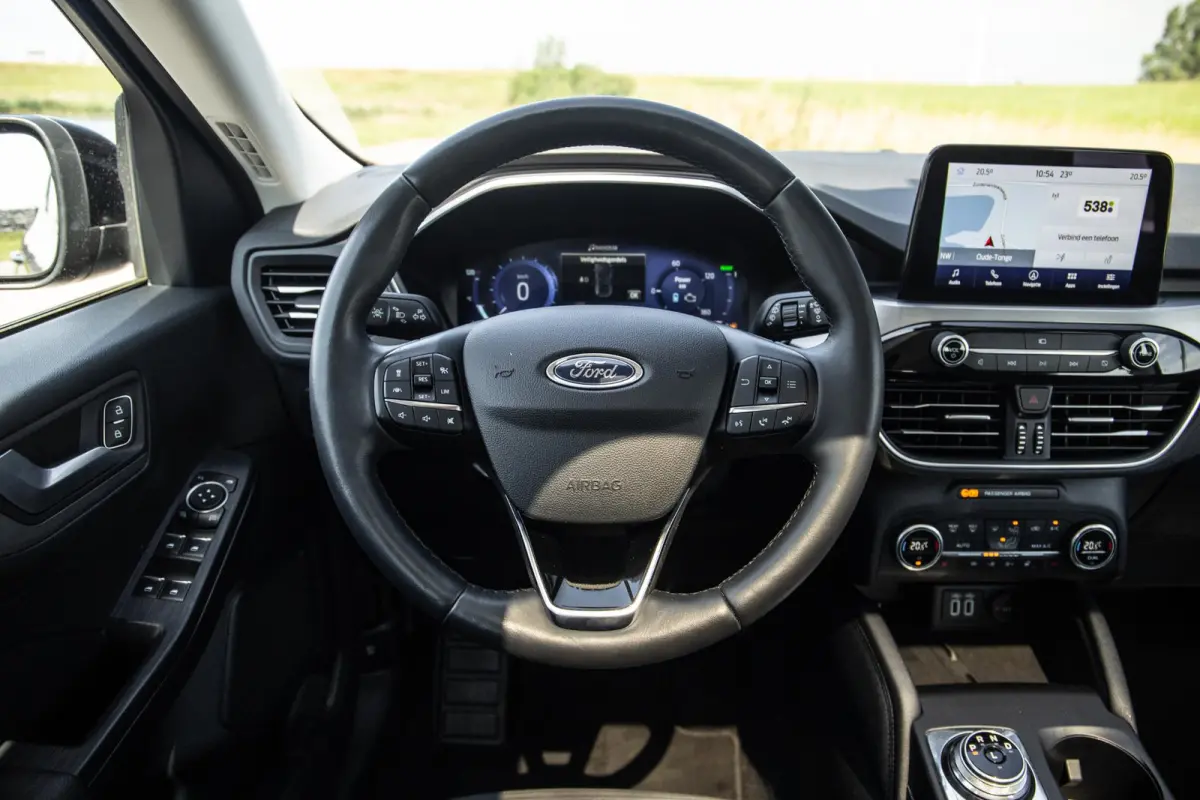 2.5 PHEV Titanium PANORAMA DAK / CAMERA / ADAPTIVE CRUISE / STOEL VERWARMING / CARPLAY