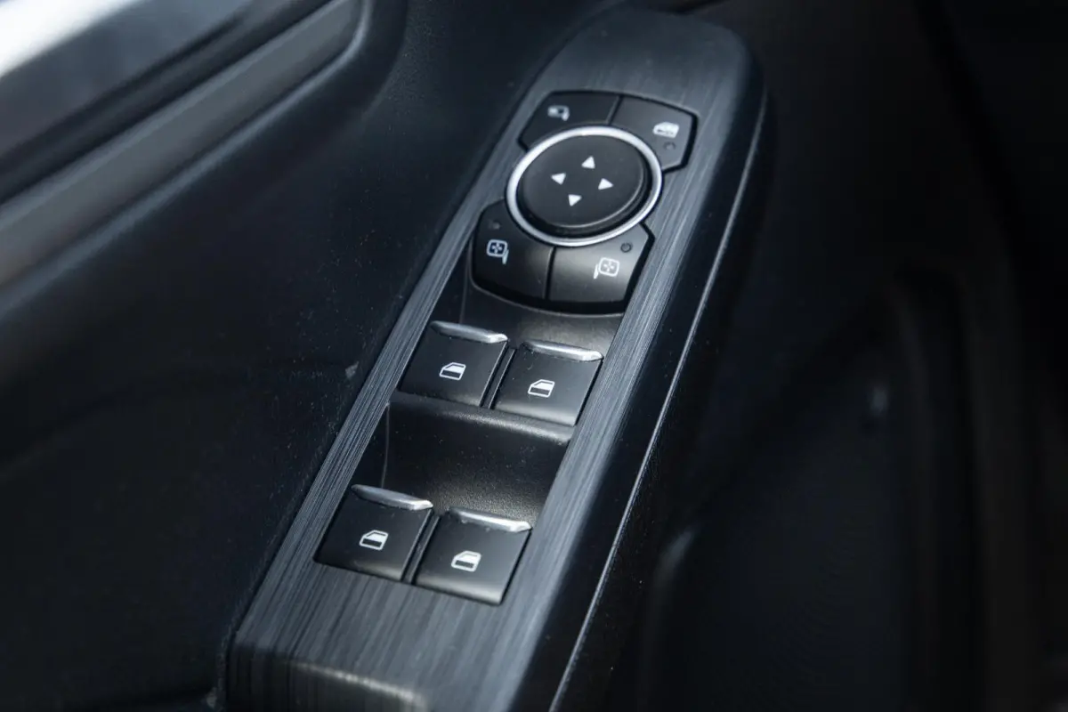 2.5 PHEV Titanium PANORAMA DAK / CAMERA / ADAPTIVE CRUISE / STOEL VERWARMING / CARPLAY