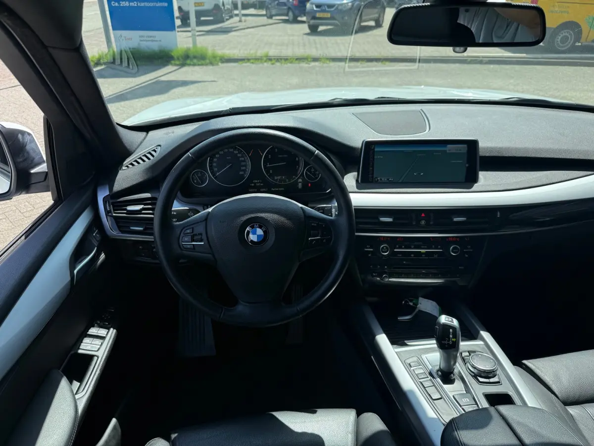 XDrive35i High Executive