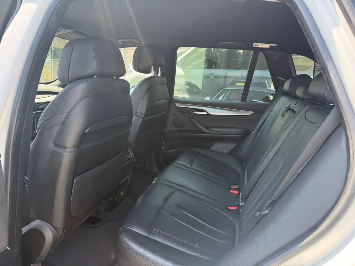 XDrive35i High Executive
