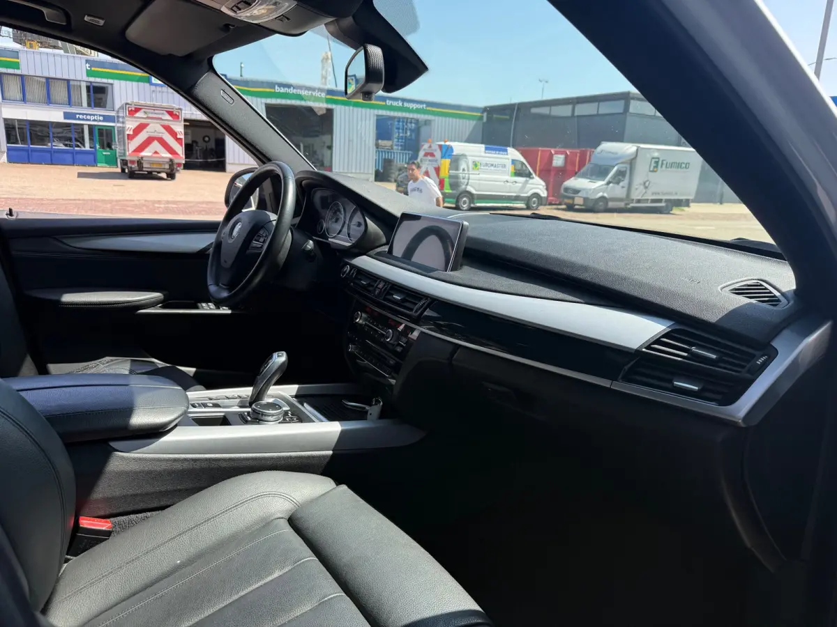 XDrive35i High Executive