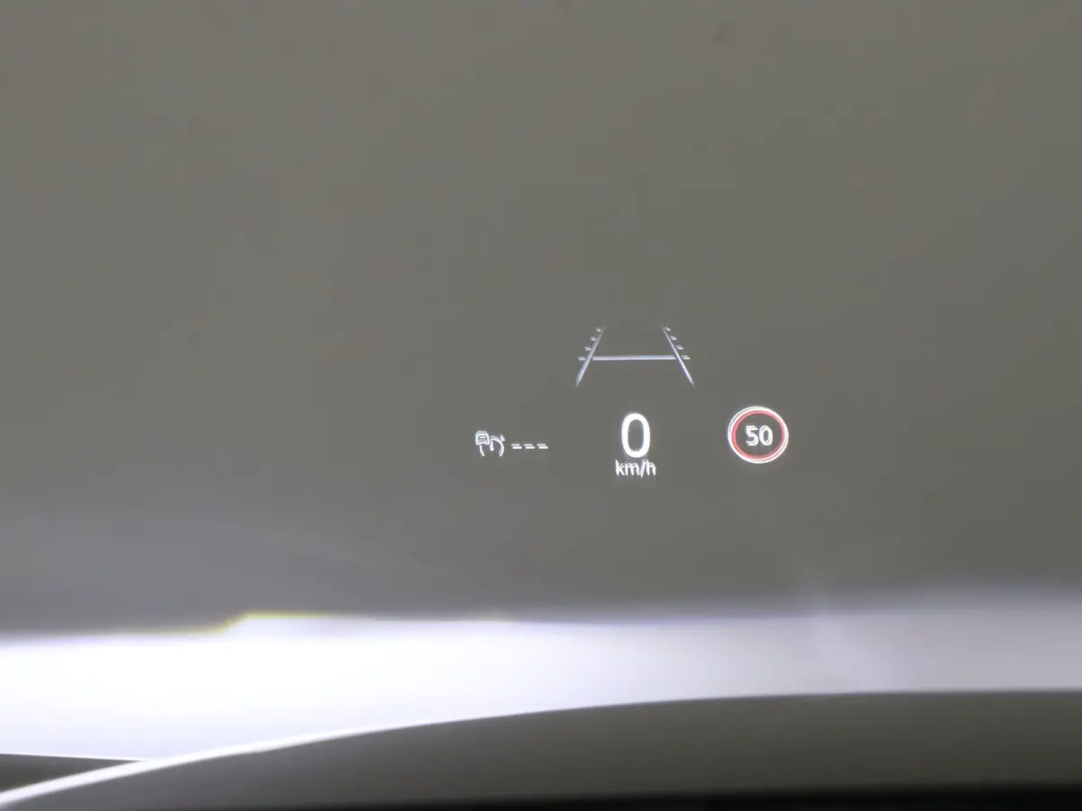 E-Tech full hybrid 200 esprit Alpine Panoramadak | Head-up display