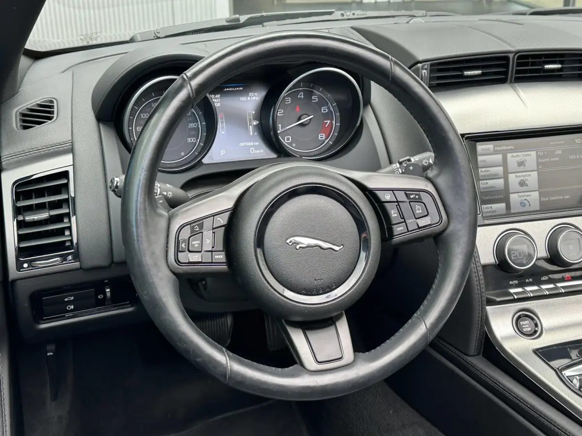 3.0 V6 | Sportuitlaat/Navi/Camera/Geh.Stoel/Stoelverw.