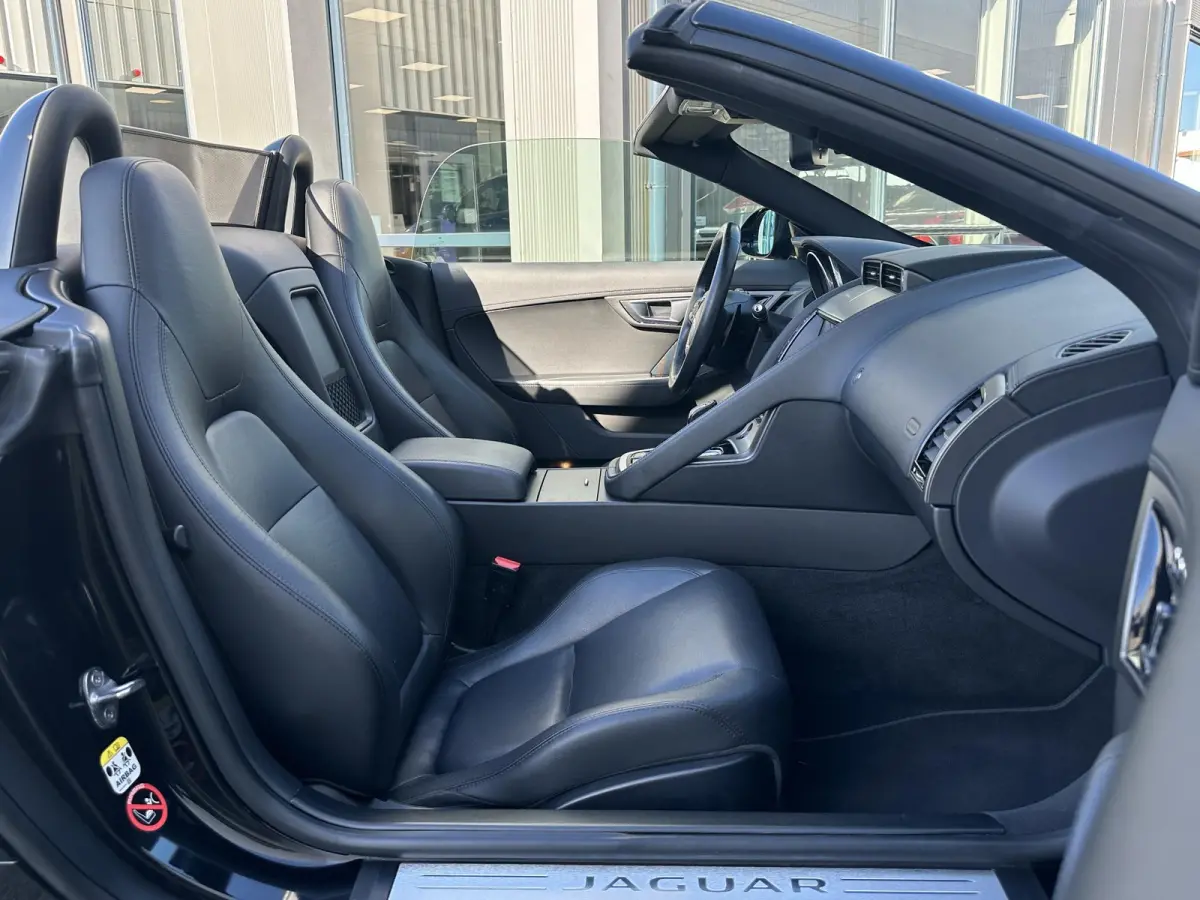 3.0 V6 | Sportuitlaat/Navi/Camera/Geh.Stoel/Stoelverw.