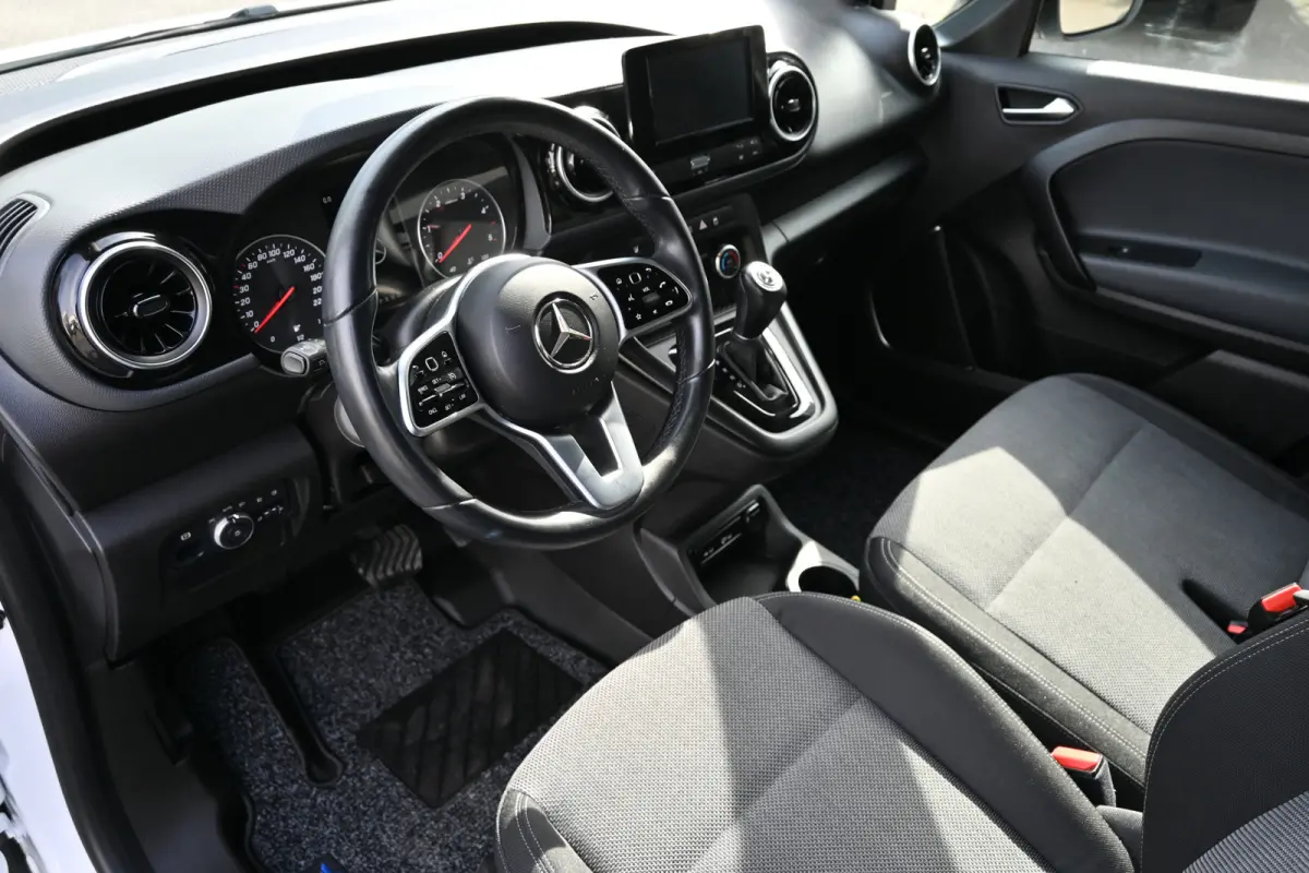 110 CDI L1 Pro 3-Zits, Camera, Apple Carplay/Android Auto