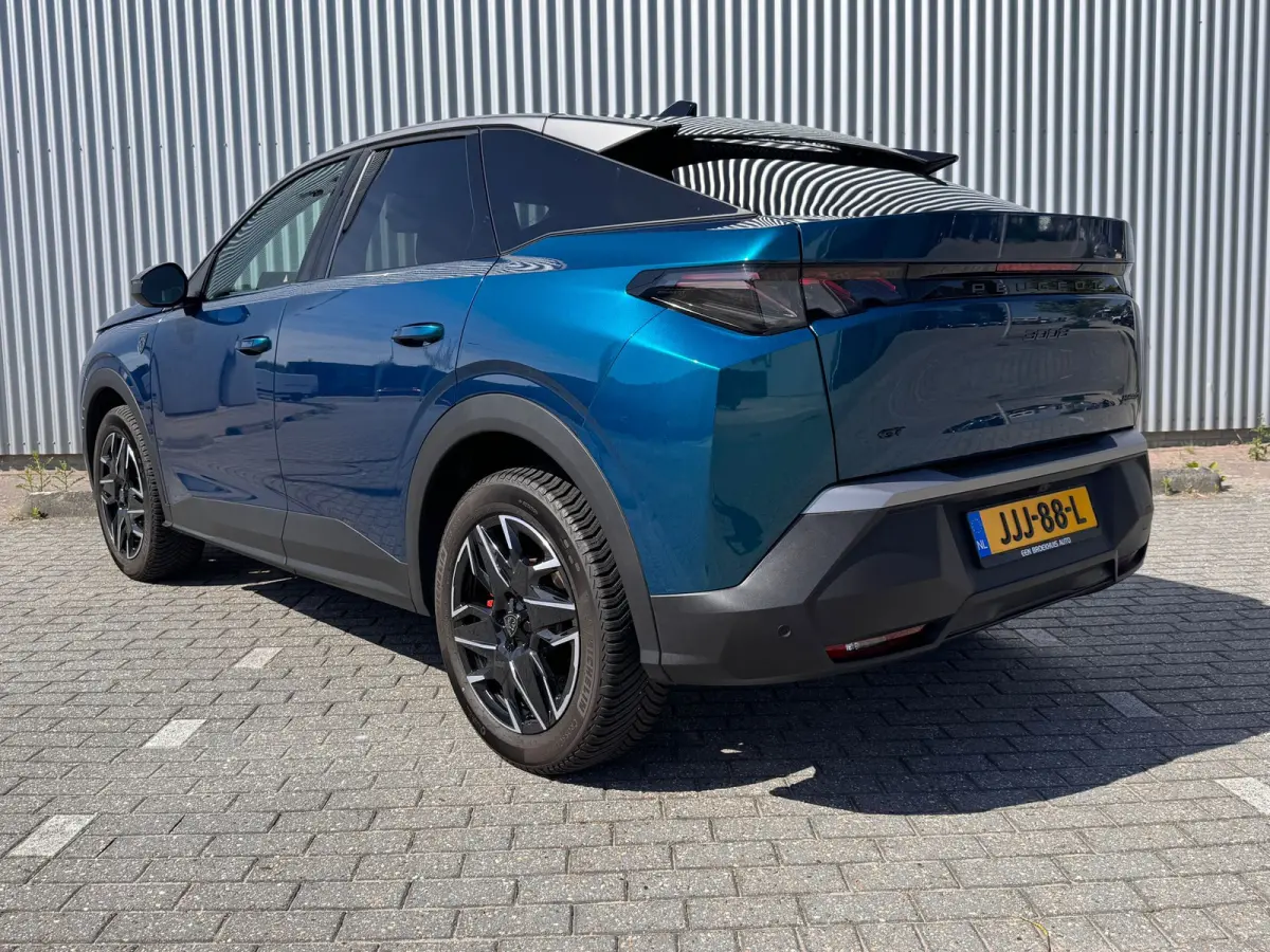 1.2 Hybrid 145PK GT Automaat | Stoel + Stuurverwarming | Camera | Elektrische Achterklep | Apple Carplay / Android Auto (Draadloos) | Navigatie | Sfeerverlichting | Keyless | | Cruise contro