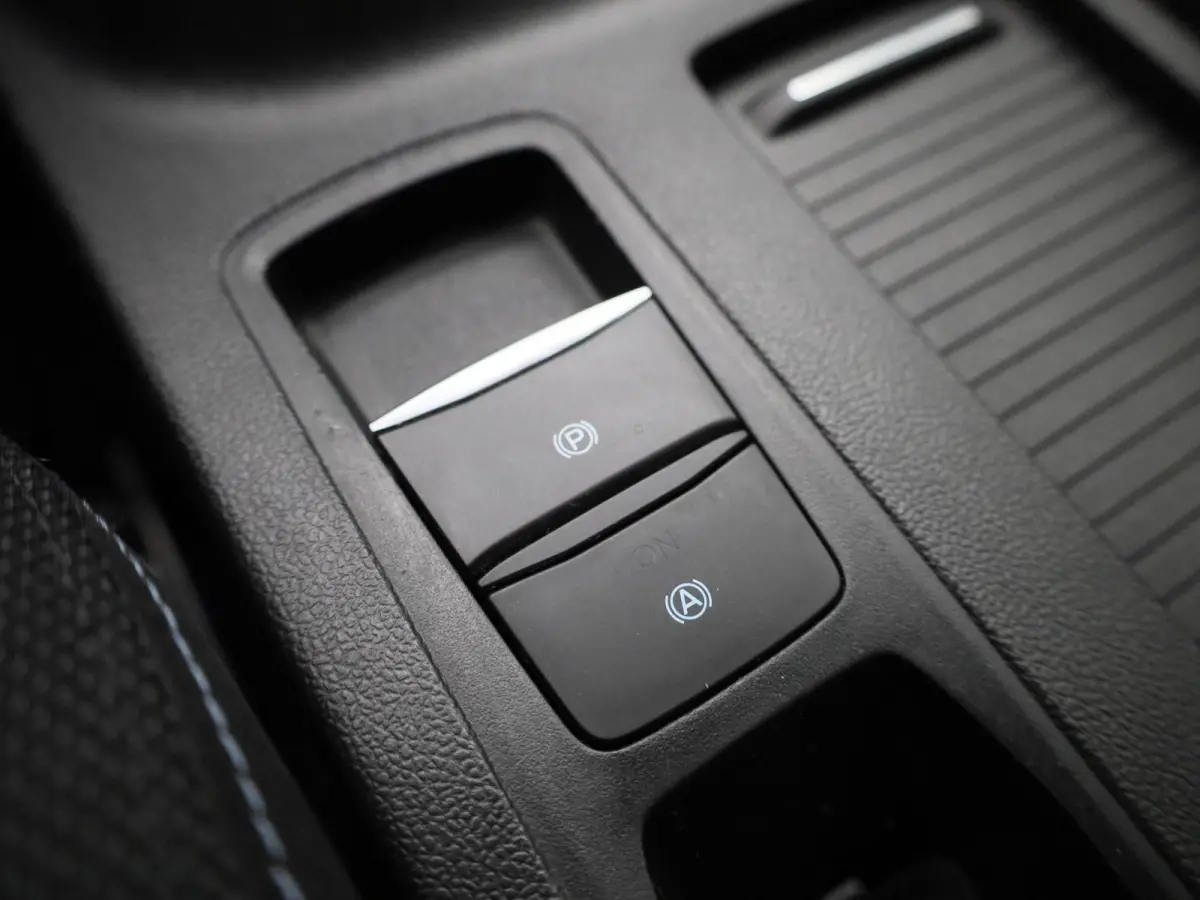 Clipper 1.0i EcoBoost MHEV 114kW Active X DCT | Automaat | Achteruitrijcamera | Stoelverwarming | Stuurverwarming |