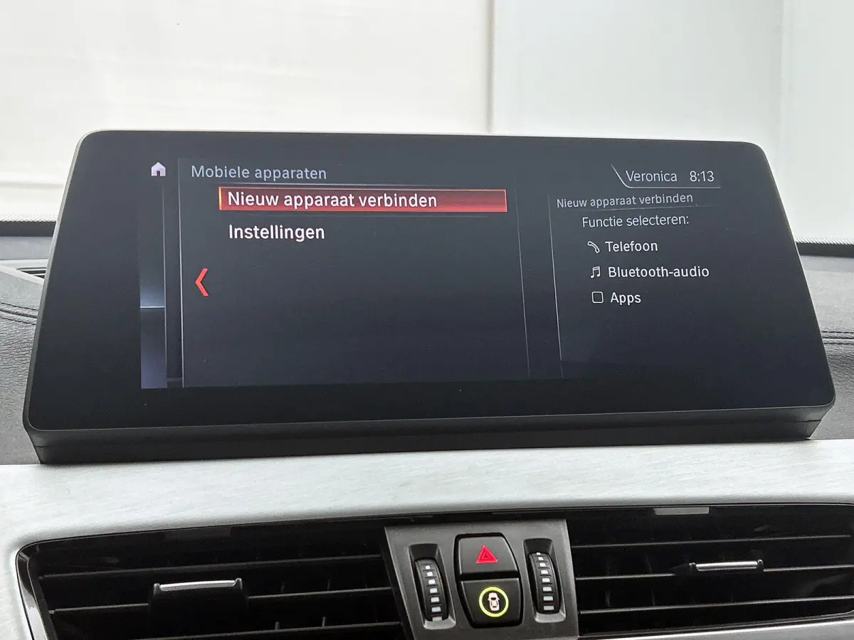 sDrive18i Executive Edition | PANORAMADAK | M-SPORT | HEAD UP DISPLAY | STOELVERWARMING | ELEKTRISCHE KOFFERKLEP | CLIMATE CONTROL | CRUISE CONTROL |