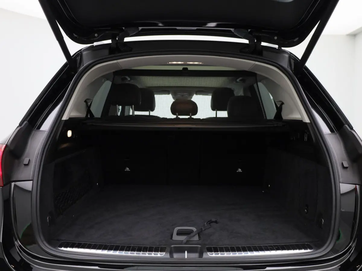 450 4MATIC Premium Plus | Automaat | Apple Carplay / Android Auto | Panoramadak | Burmester | Luchtvering | Achteruitrijcamera | Parkeersensoren |