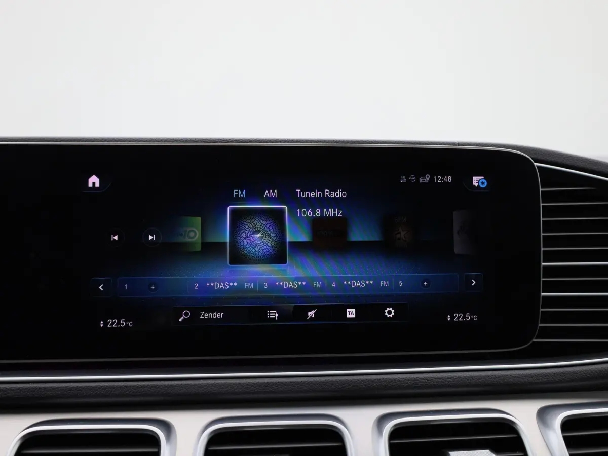 450 4MATIC Premium Plus | Automaat | Apple Carplay / Android Auto | Panoramadak | Burmester | Luchtvering | Achteruitrijcamera | Parkeersensoren |