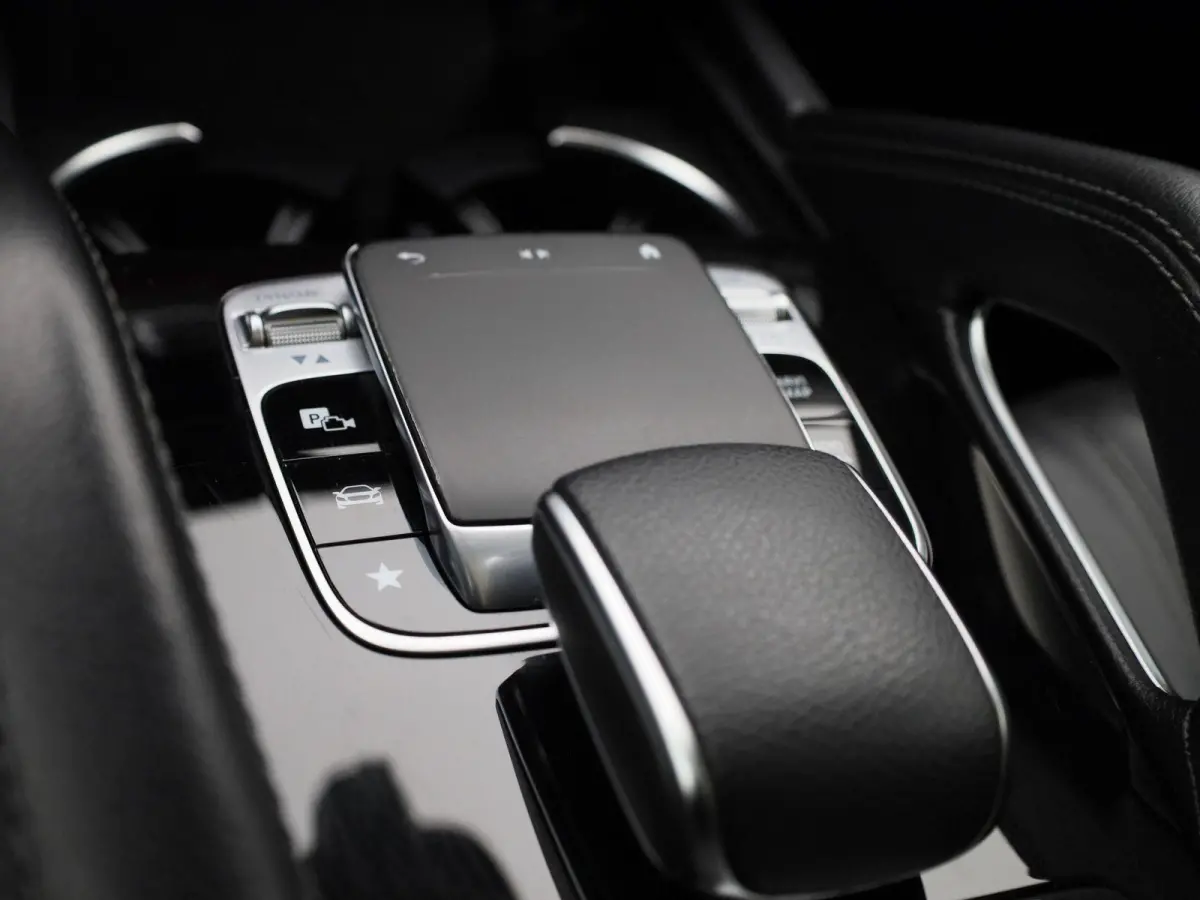 450 4MATIC Premium Plus | Automaat | Apple Carplay / Android Auto | Panoramadak | Burmester | Luchtvering | Achteruitrijcamera | Parkeersensoren |