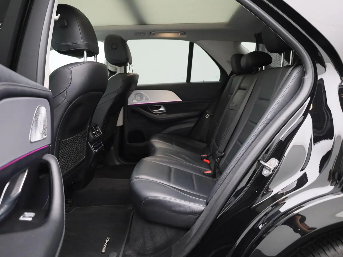 450 4MATIC Premium Plus | Automaat | Apple Carplay / Android Auto | Panoramadak | Burmester | Luchtvering | Achteruitrijcamera | Parkeersensoren |