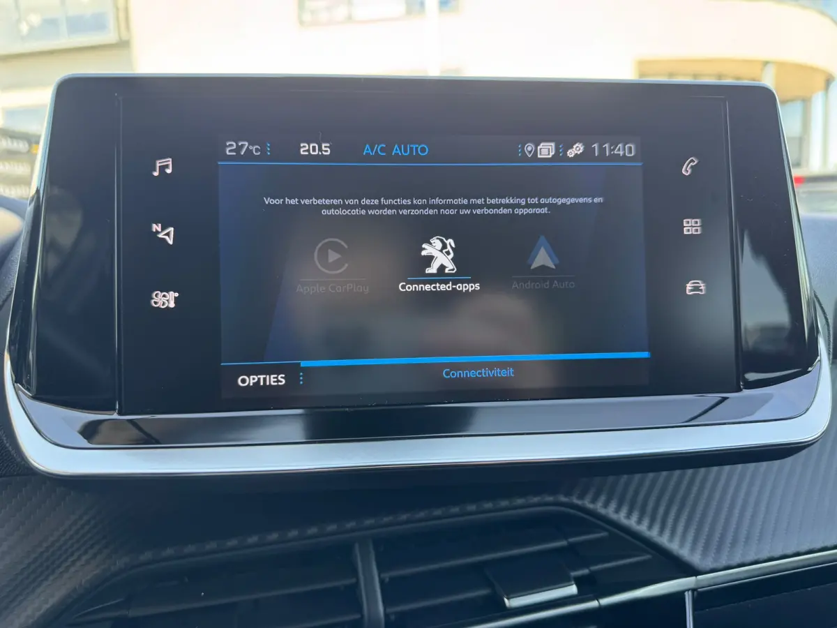 1.2 100PK Allure Pack | Navigatie | Apple Carplay / Android Auto | Cruise Control | Parkeersensoren Achter | DAB | | Bots waarschuwing systeem | Buitenspiegels elektrisch verstel- en verwarm