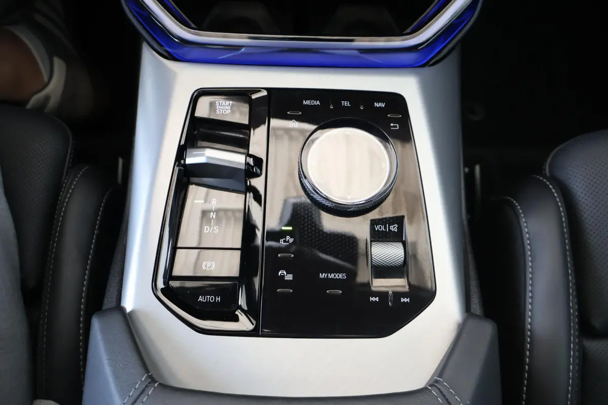 20 xDrive | M Sport | Trekhaak | Panoramadak | Harman Kardon